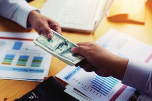 Nhiều tổ chức tín dụng gặp khó khăn trong việc thu hồi nợ