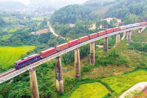 Phát pháo lệnh cho cuộc chấn hưng ngành đường sắt - Bài 2: Cơ hội lớn để tái định vị