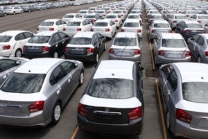 Xe ô tô nhập khẩu về Việt Nam vượt 42.000 xe trong quý đầu năm 2023.