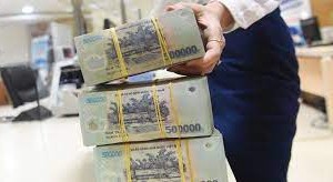 Dòng tiền nhà đất “bị động”