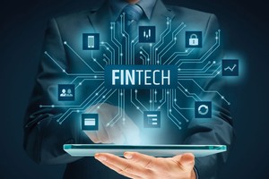 Sớm lấp khoảng trống pháp lý cho Fintech