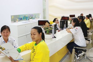 Việc dừng đóng phí hoặc hủy ngang hợp đồng bảo hiểm gây thiệt hại lớn cho khách hàng