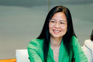 Bà Nguyễn Thúy Hạnh, Phó tổng giám đốc phụ trách Khối Khách hàng thương mại, doanh nghiệp và định chế tài chính, Ngân hàng TNHH MTV Standard Chartered Việt Nam