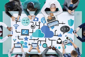 Các trang web, diễn đàn, mạng xã hội, room chat…, giúp thông tin đa dạng, đa chiều và dễ tiếp cận hơn, nhưng tin đồn cũng từ đây khởi phát