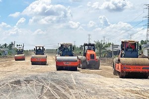 Dự án Xây dựng đường cao tốc Bến Lức - Long Thành bị dừng giãn tiến độ, dừng thi công từ giữa năm 2019