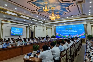 Các địa phương cho rằng việc thành lập Quỹ phát triển giao thông vùng sẽ giúp vùng sớm đầu tư hạ tầng khi kinh phí từ Trung ương phân bổ về không kịp với mức độ phát triển của vùng. Ảnh: Trọng Tín