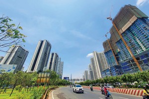 Nếu nguồn vốn không được khơi thông sẽ khiến hàng ngàn dự án bất động sản "đắp chiếu" Ảnh: Lê Toàn