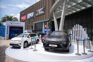 Doanh nghiệp đề xuất ưu đãi 1.000 USD cho người mua ô tô điện