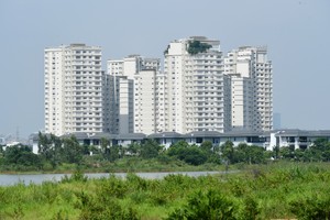 Nguồn cung nhà ở thiếu hụt vì ách tắc thủ tục pháp lý. Ảnh: Dũng Minh