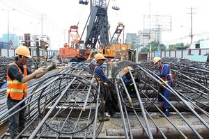 Các bộ ngành, địa phương đang nỗ lực đẩy mạnh giải ngân vốn đầu tư công