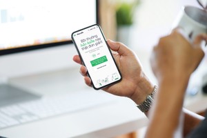 Nhờ đẩy mạnh số hóa, việc xác minh hồ sơ và chi trả bồi thường của Manulife trong vụ cháy chỉ diễn ra trong vòng 1 ngày. Ảnh: Dũng Minh