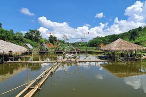 Một mô hình du lịch cộng đồng gắn với sản xuất nông nghiệp tại huyện Hướng Hoá, tỉnh Quảng Trị