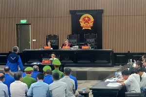 Phiên tòa sơ thẩm xét xử vụ án liên quan tới nhiều vi phạm tại giai đoạn 2 của dự án đường cao tốc Đà Nẵng - Quảng Ngãi.