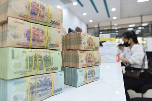 Kênh tiết kiệm ngân hàng vẫn được người dân ưu tiên gửi gắm đồng vốn