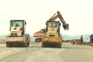 Dự án Đường nối từ thị trấn Tân Sơn, Ninh Thuận đi ngã tư Tà Năng, tỉnh Lâm Đồng đang được đẩy nhanh tiến độ. Nguồn: NTV