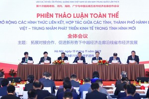 Quang cảnh Phiên toàn thể tại Hội nghị.