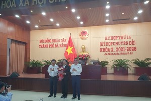 Miễn nhiệm 2 chức danh Ủy viên UBND TP. Đà Nẵng