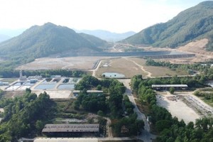 Bãi chôn lấp chất thải rắn Long Mỹ, xã Phước Mỹ, TP. Quy Nhơn nơi thực hiện Dự án Nhà máy xử lý rác sinh hoạt.