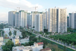 Nguồn cung căn hộ vừa túi tiền đang rất khan hiếm. Ảnh: Lê Toàn