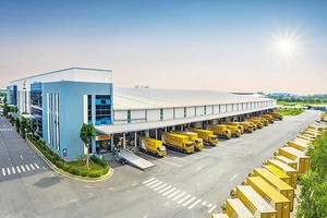 Bưu chính tăng trưởng trong bất ổn