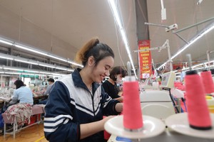 Ngành dệt may đặt mục tiêu xuất khẩu 44 tỷ USD năm 2024, tăng 9,2% so với năm 2023