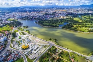 Phấn đấu đến năm 2030, Lâm Đồng trở thành "Thiên đường xanh" với sức hút của các trung tâm du lịch nghỉ dưỡng - sinh thái - chăm sóc sức khỏe - thể thao cao cấp hàng đầu Việt Nam và Đông Nam Á. (Ảnh: VGP)