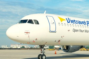 Doanh nghiệp tuần qua: Nhiều doanh nghiệp bất động sản sạch nợ trái phiếu; Vietravel đạt kỷ lục doanh thu; Vinatex chọn thu nhập cho lao động