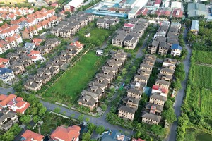 Đợi nhóm bất động sản “tỉnh giấc”