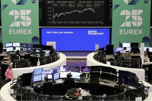 Bên trong Sàn chứng khoán Frankfurt, Đức. Ảnh: Reuters