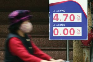  Ngành ngân hàng đã chứng kiến làn sóng hạ lãi suất mạnh nhất và toàn diện nhất trong thập kỷ qua