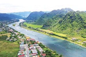 Phong cảnh Quảng Bình nên thơ hữu tình, là tiềm năng lớn về phát triển du lịch