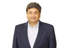 Ông Muthukumara S. Mani, Chuyên gia trưởng về kinh tế môi trường và biến đổi khí hậu vùng Đông Nam Á, Ngân hàng Thế giới (WB)