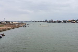 Khu vực ven sông Nhật Lệ, TP. Đồng Hới