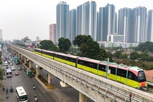 Dự kiến, ngày 26/4 sẽ hoàn thành chạy thử đoạn trên cao tuyến đường sắt đô thị đoạn Nhổn - ga Hà Nội.