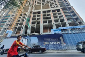 Dự án The Grand Manhattan của Novaland đang chờ gỡ vướng. Ảnh: Lê Toàn