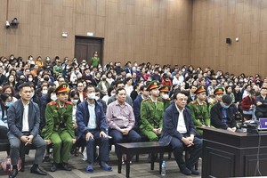 Các bị cáo tại phiên tòa sơ thẩm