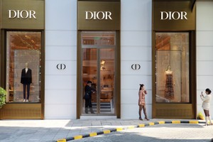 Hà Nội đang là điểm đến ưa thích của các nhãn hàng lớn. Ảnh: Dũng Minh