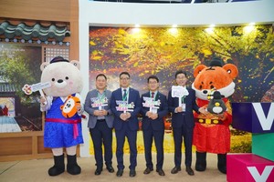 Gian hàng của KTO là một trong những gian hàng quy mô lớn nhất và đặc sắc nhất tại VITM Hà Nội 2024.