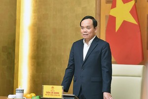 Phó thủ tướng yêu cầu định kỳ ngày 25 hằng tháng, cơ quan chủ trì soạn thảo cập nhật thông tin về tình hình, tiến độ soạn thảo văn bản quy định chi tiết.