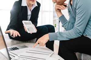 Nợ xấu là vấn đề đau đầu của các công ty tài chính