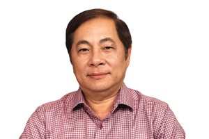 TS. Đinh Thế Hiển, Viện trưởng Viện Nghiên cứu tin học và ứng dụng