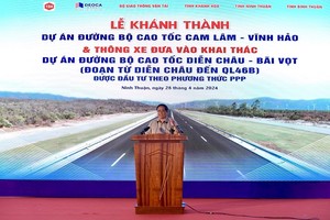 Thủ tướng Phạm Minh Chính phát lệnh khánh thành Dự án thành phần cao tốc Cam Lâm - Vĩnh Hảo và thông xe đưa vào khai thác Dự án thành phần cao tốc Diễn Châu - Bãi Vọt (đoạn từ Diễn Châu đến Quốc lộ 46B).