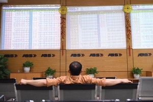 Số dư tiền mặt trên các tài khoản chứng khoán tính đến cuối quý I/2024 đạt hơn 100.000 tỷ đồng
