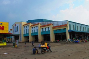 TP.HCM sẽ tập trung mở rộng chợ Bình Điền, xây mới chợ tại huyện Hóc Môn trong thời gian tới.