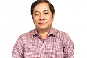 TS. Đinh Thế Hiển, Viện trưởng Viện Nghiên cứu tin học và kinh tế ứng dụng.