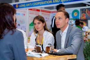 Chi phí logistics là trở ngại khi bán hàng trên sàn thương mại điện tử xuyên biên giới