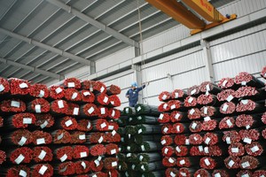 Giá thép xây dựng dự kiến sẽ dao động trong khoảng 14 - 15 triệu đồng/tấn