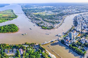 Để thực hiện mục tiêu đến năm 2030 tăng trưởng GRDP bình quân từ 7,5- 8%, Cần Thơ dự kiến cần huy động tổng số vốn đầu tư toàn xã hội khoảng 422,3 nghìn tỷ đồng.. Ảnh: Trần Vũ