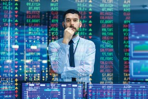 Dòng tiền nội không yếu, nhưng đang chịu áp lực bởi khối ngoại bán ròng