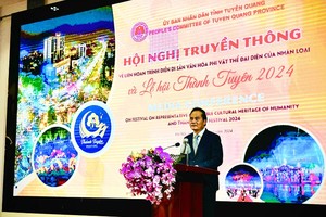 Ông Hoàng Việt Phương, Phó chủ tịch UBND tỉnh Tuyên Quang cho biết, Lễ hội Thành Tuyên năm 2024 có quy mô quốc tế, kéo dài hơn 30 ngày. Ảnh: Hồng Hạnh.